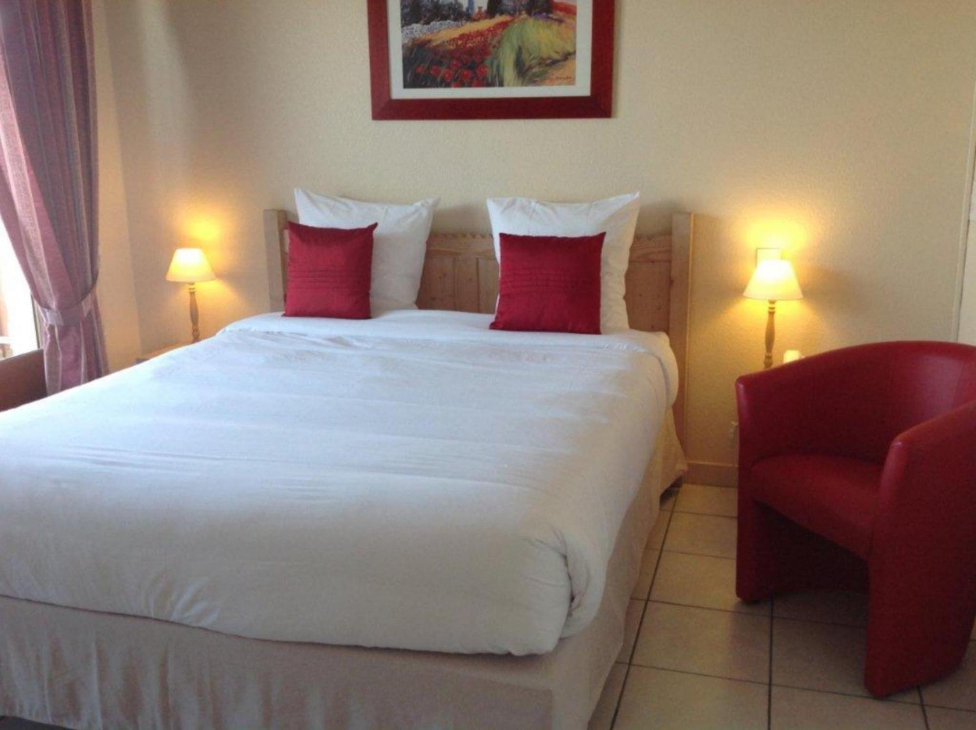 L'Oasis Hotel Évian-les-Bains Kamer foto