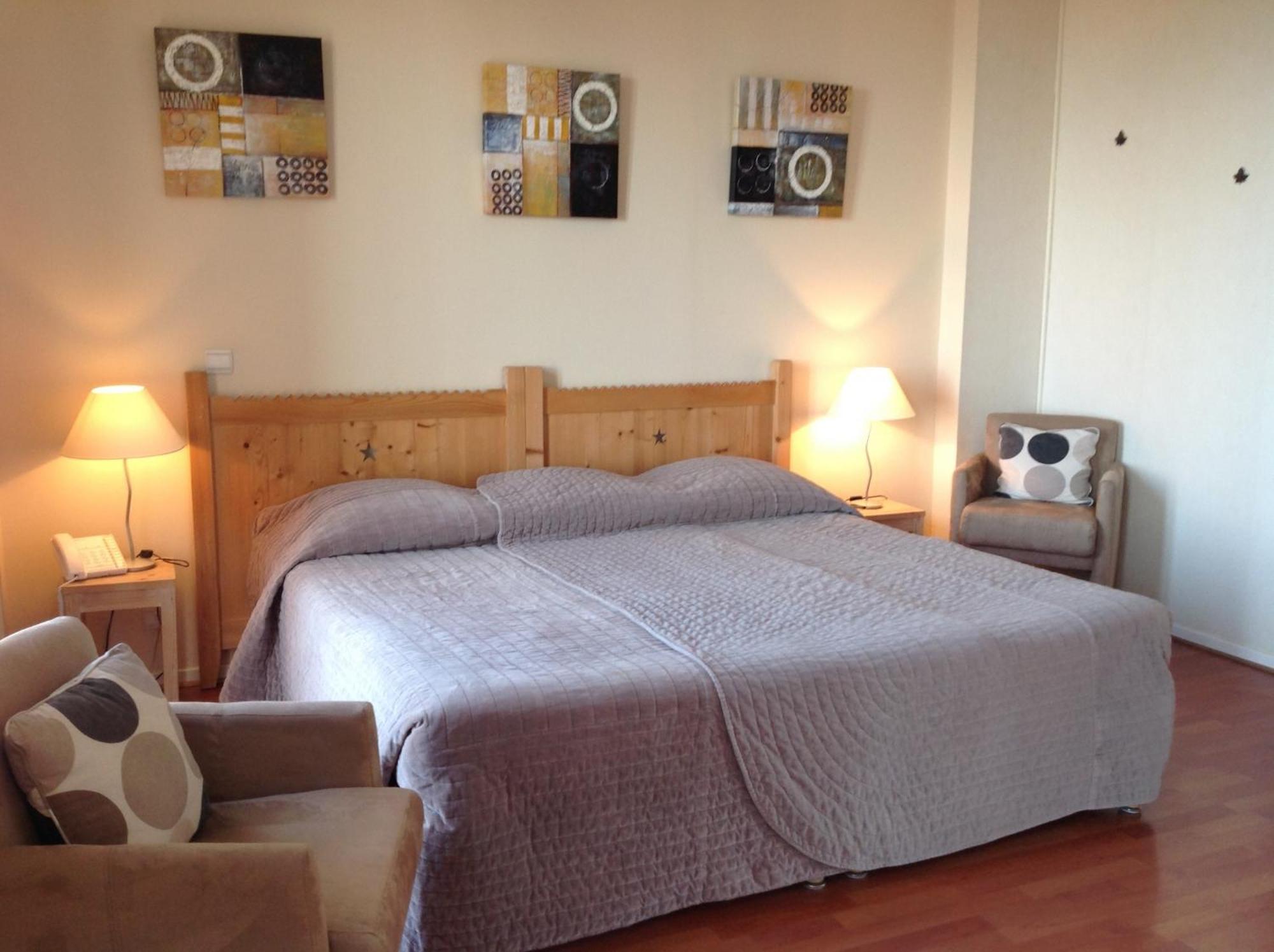 L'Oasis Hotel Évian-les-Bains Kamer foto