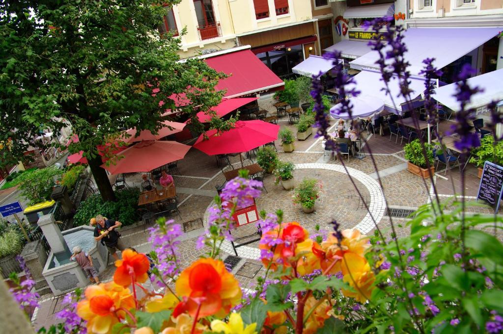 L'Oasis Hotel Évian-les-Bains Buitenkant foto